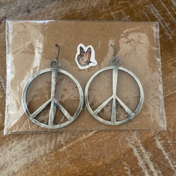 Pre-owned Hippie Peace Sign costume accesories perfect for this Halloween Season - Picture 5 of 9